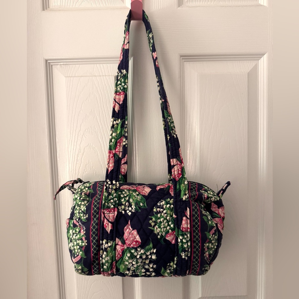 Vera Bradley purse Lilly of the valley with bows - Picture 5 of 11